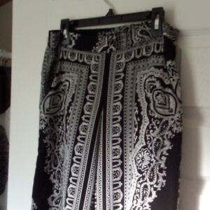 Black and white pants